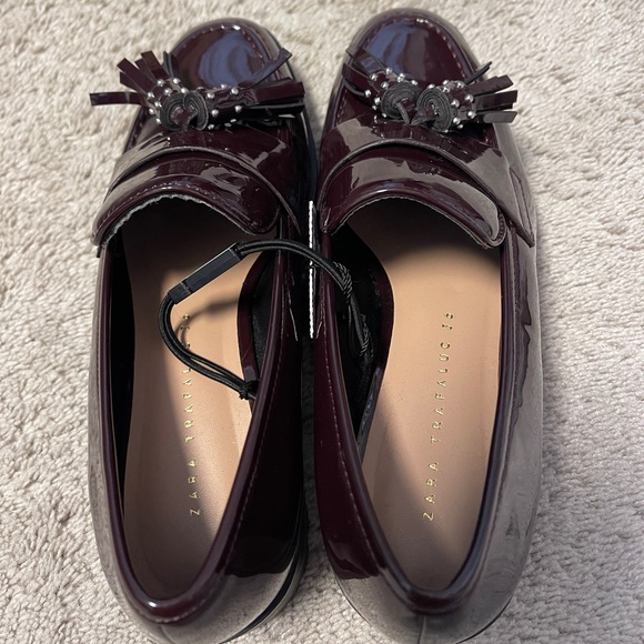 BNWT ZARA heeled loafers (maroon) - Picture 3 of 5